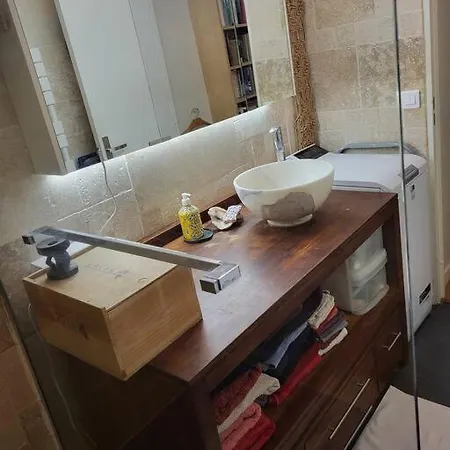 Apartment Excellent Totalement Renove Paris
