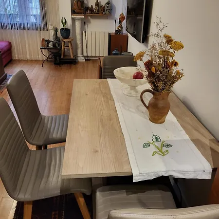 Excellent Totalement Renove *